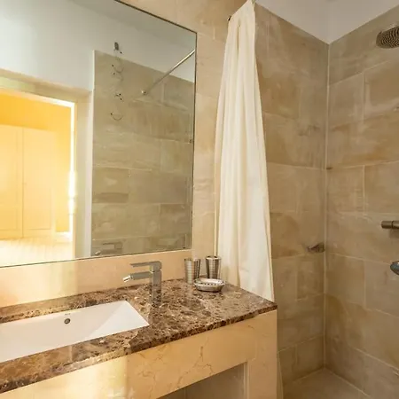 Apartment Quevedo By Valcambre *